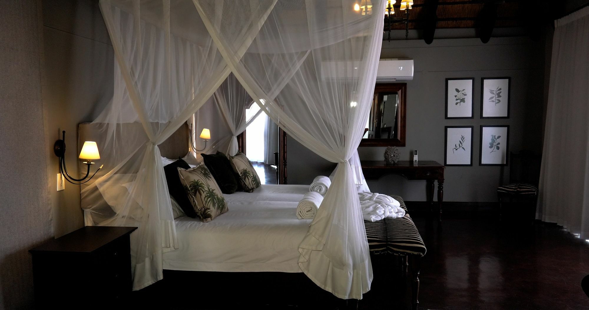 Epacha Game Lodge & Spa Окауквейо Екстер'єр фото